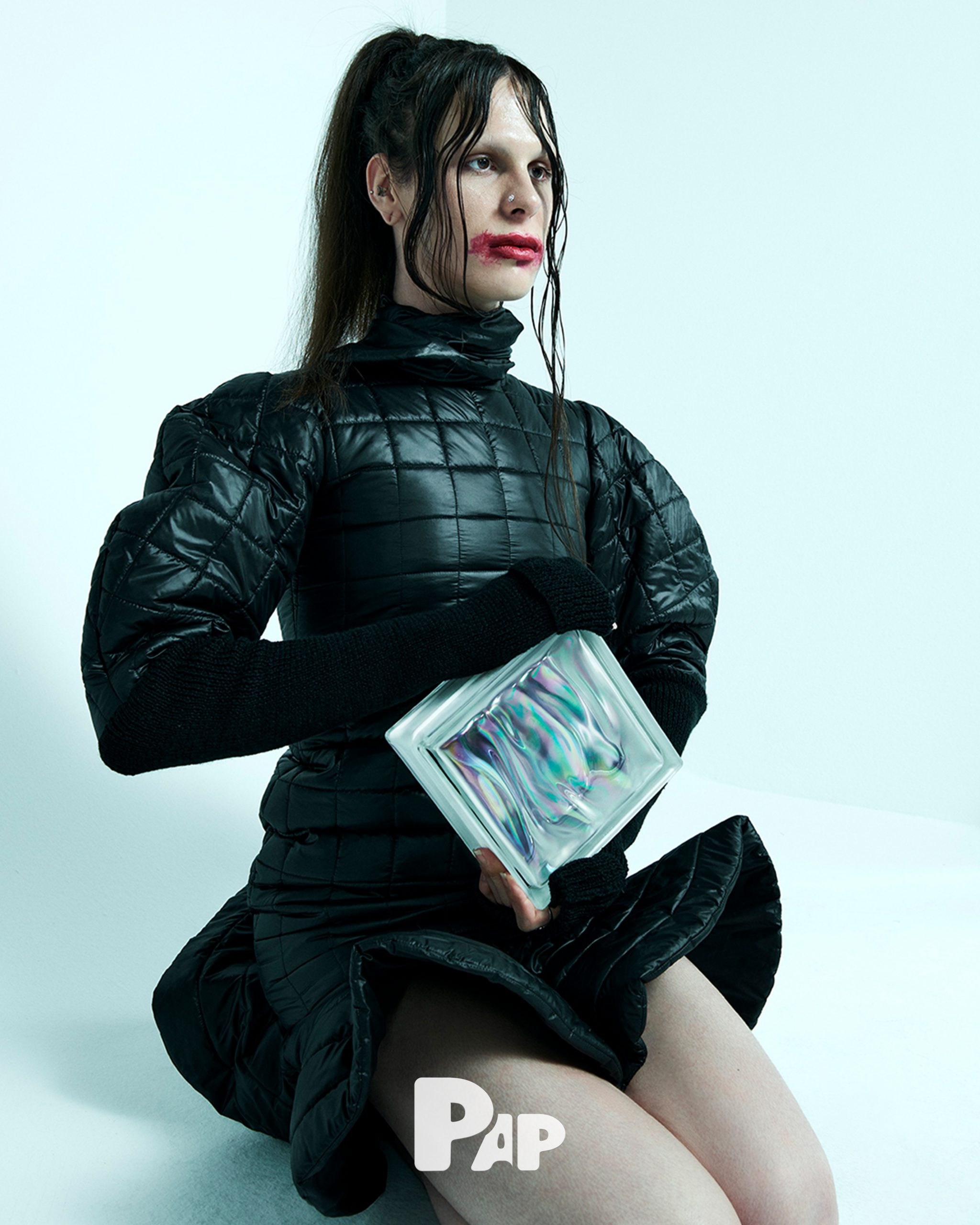EDITORIAL10